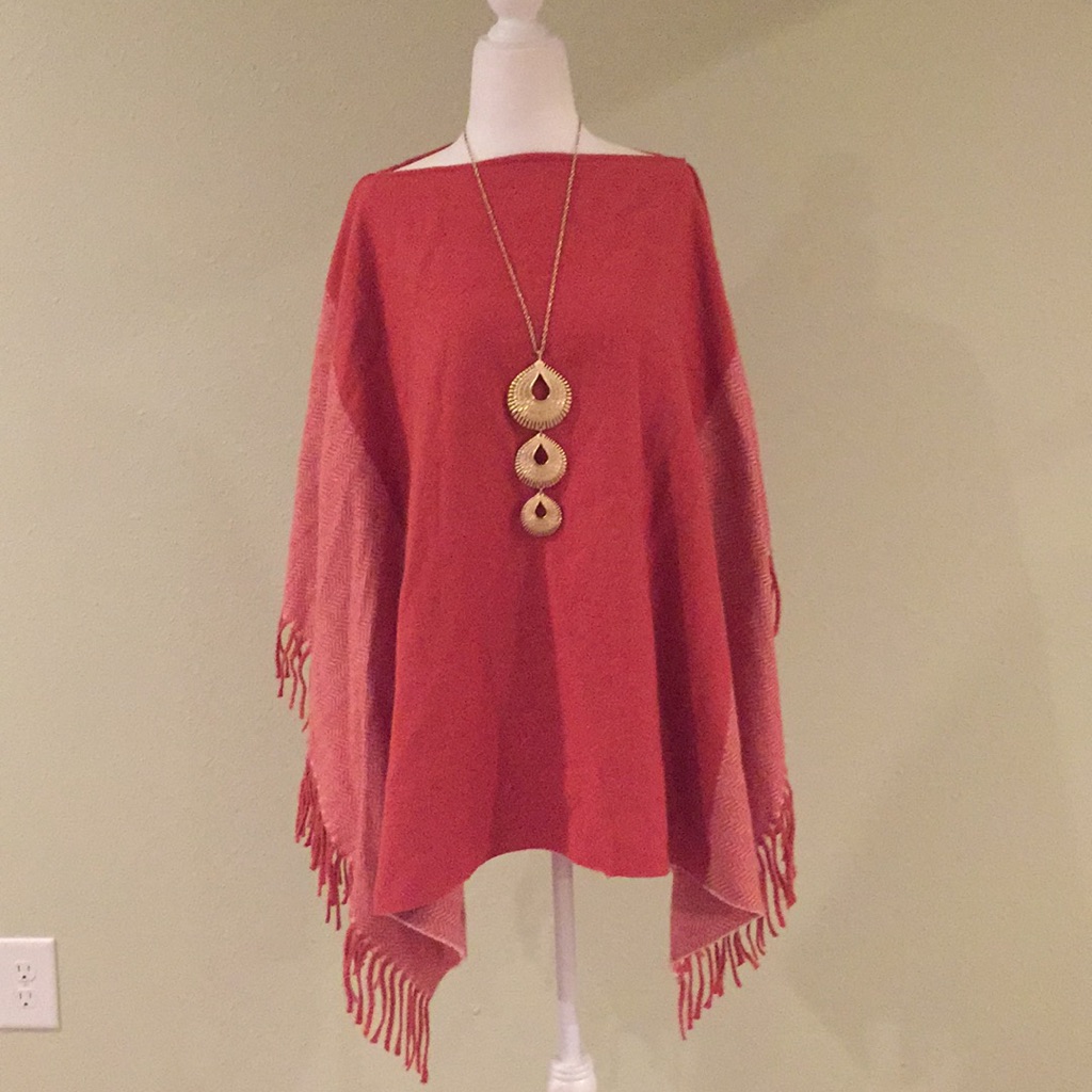 Universal Thread - Poncho